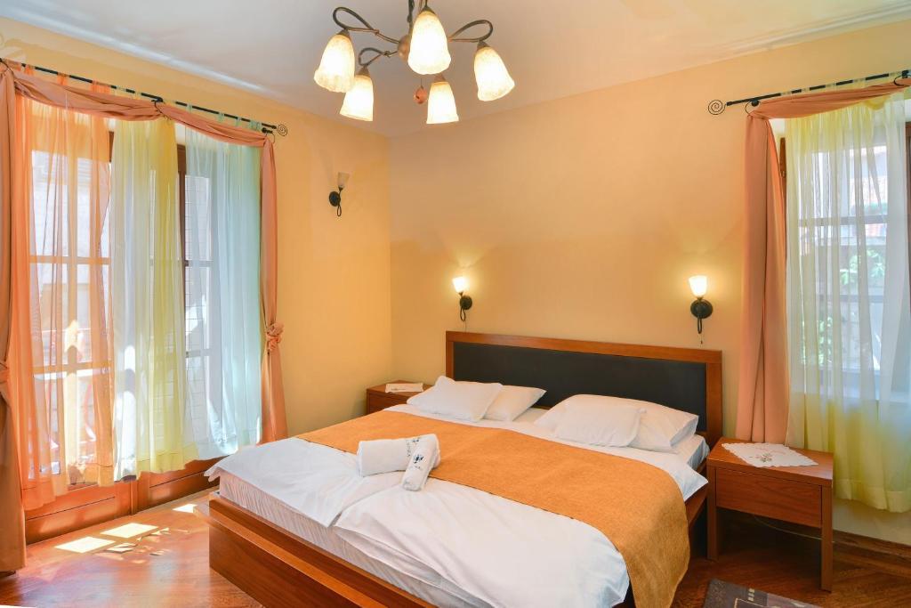Villa Nora Hvar Bed & Breakfast 3*